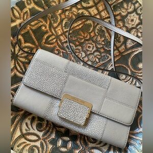 Michael Kors Textured 🩶 Gray 🩶 Clutch